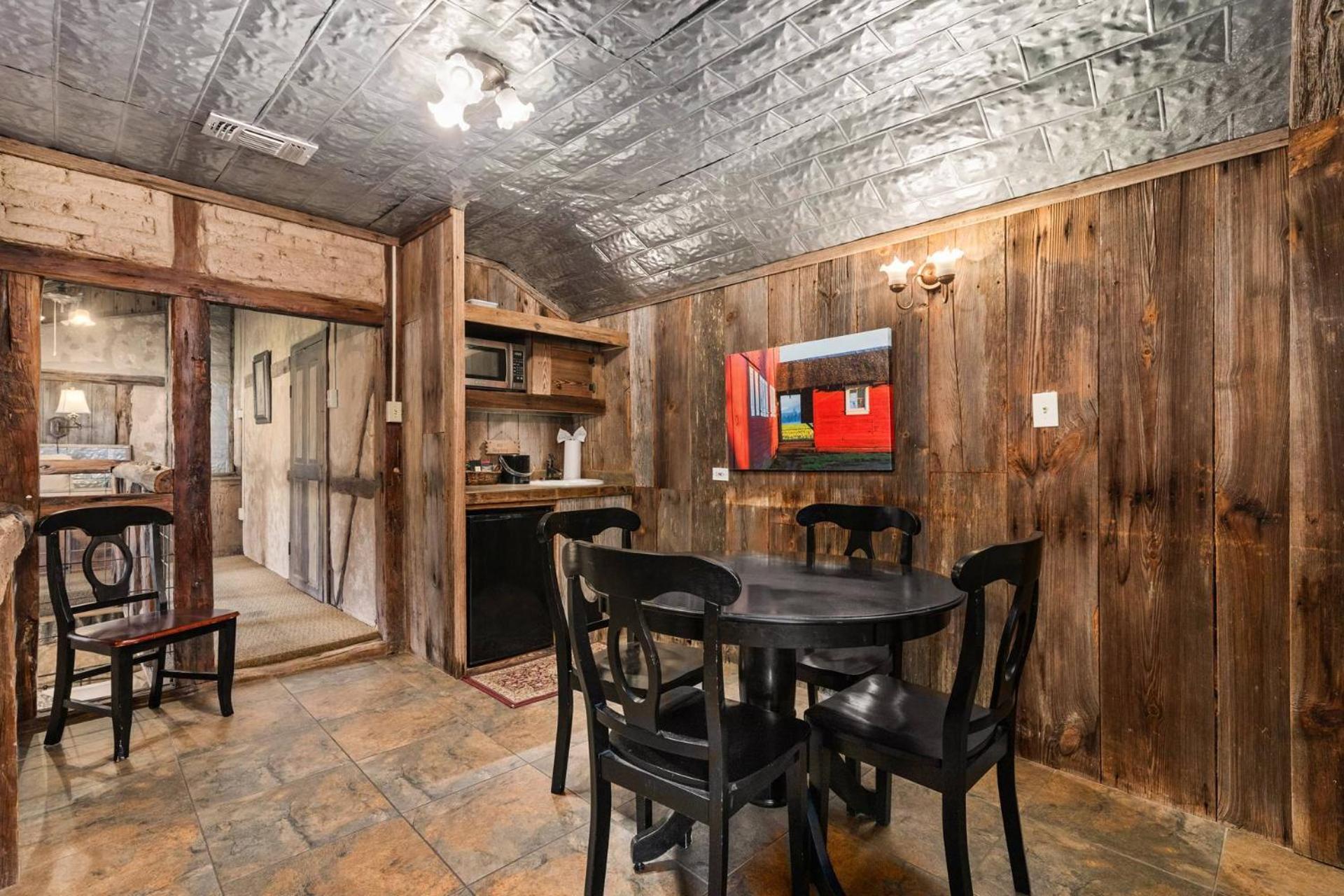 Villa #6 The Root Cellar At Garrison In Gruene à New Braunfels Extérieur photo